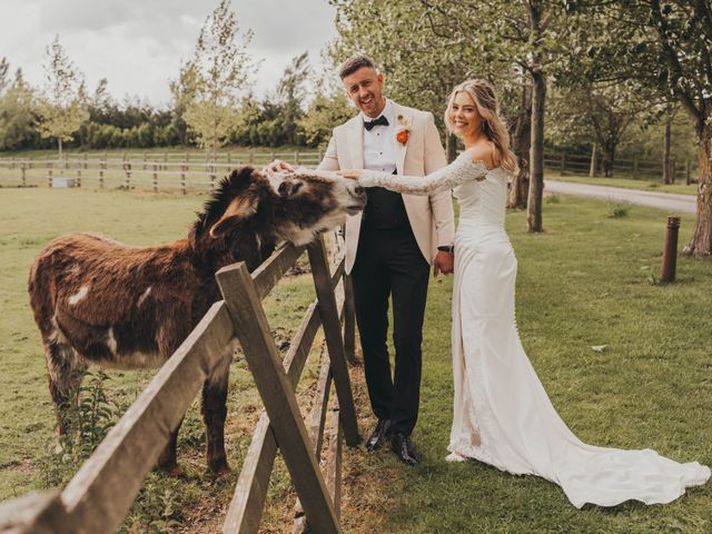 Josh and Sarah's Wedding in Launton, Oxfordshire 33