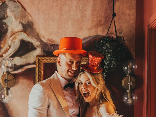 Josh and Sarah's Wedding in Launton, Oxfordshire 39