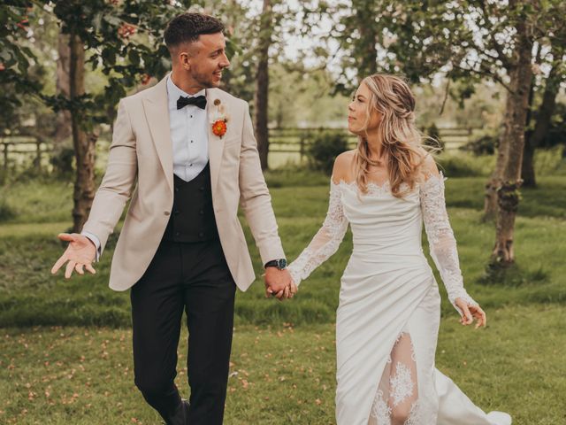 Josh and Sarah's Wedding in Launton, Oxfordshire 48