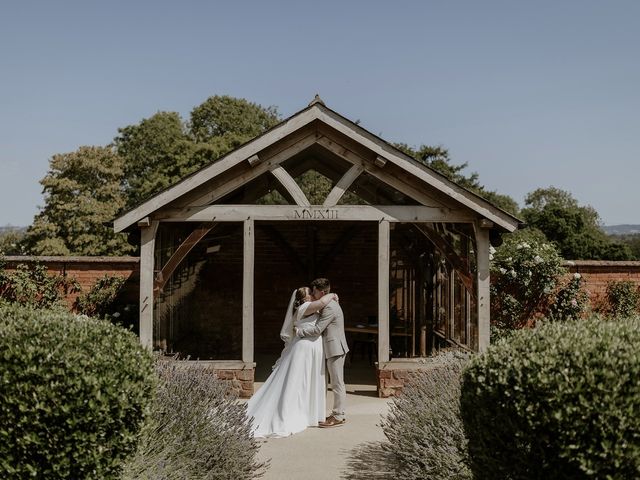 Kayne  and Ella's Wedding in Cullompton, Devon 5
