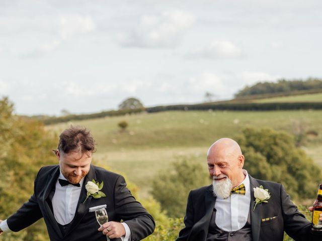 Tom and Jess's Wedding in Tetbury, Gloucestershire 16