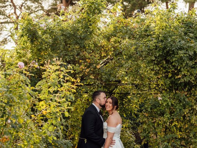 Tom and Jess's Wedding in Tetbury, Gloucestershire 23