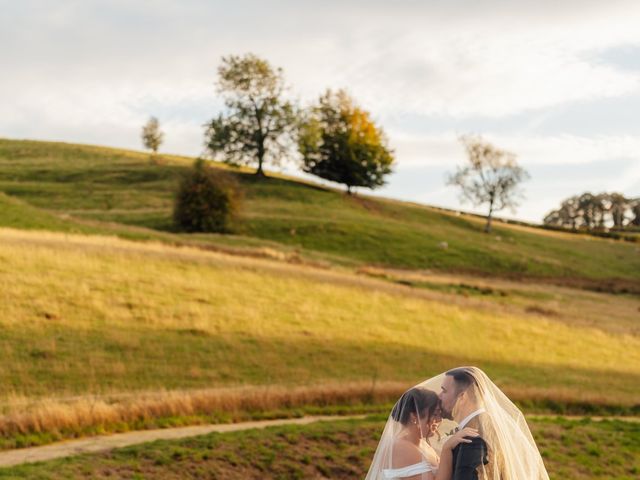 Tom and Jess's Wedding in Tetbury, Gloucestershire 27