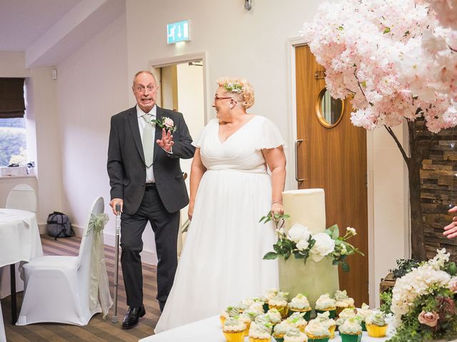 Barbra and Paul&apos;s Wedding in Calverton, Nottinghamshire 48