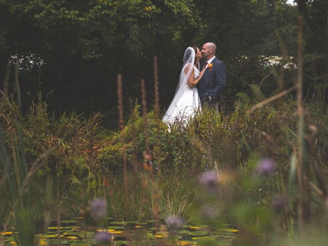 Kev and Mel&apos;s Wedding in St Austell, Cornwall 30