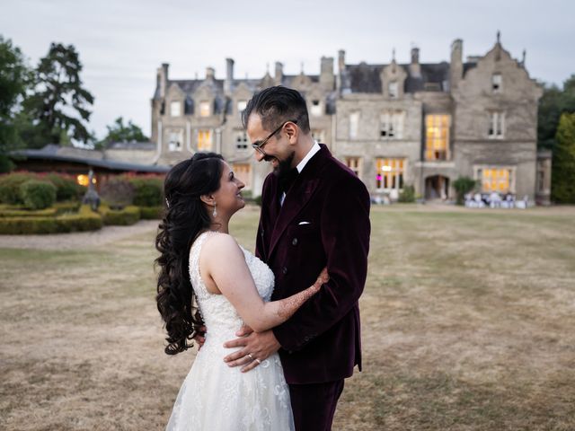 Hanif and Aleeza&apos;s Wedding in Hemel Hempstead, Hertfordshire 43