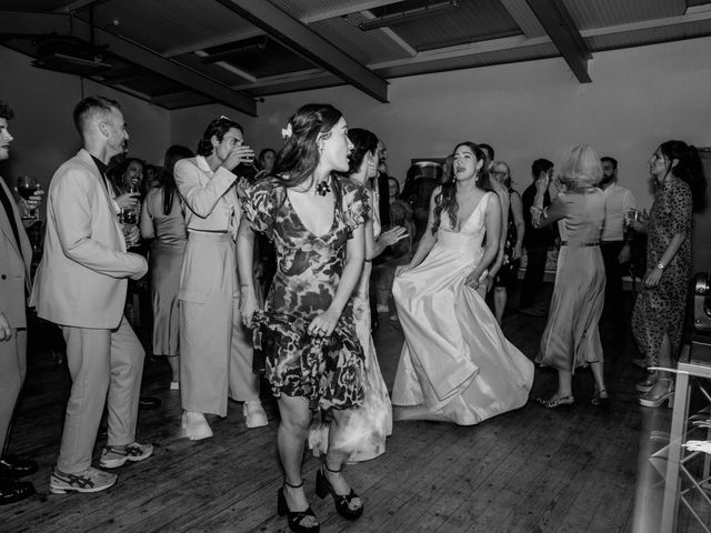 Tom and Isabel&apos;s Wedding in Walthamstow, South West London 29