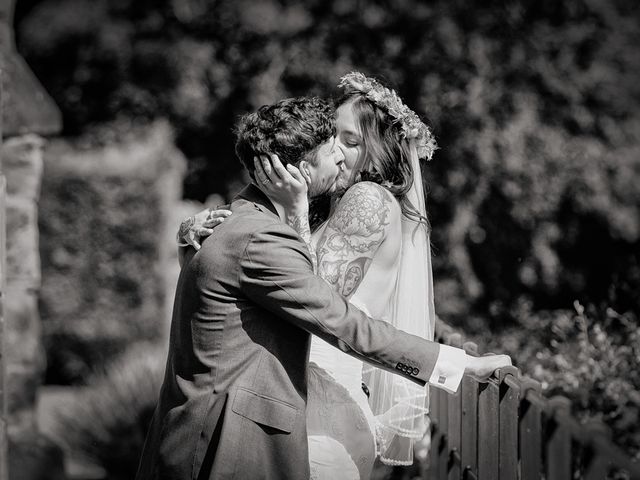 Lucy and Chris's Wedding in Nr Kidderminster, Worcestershire 13