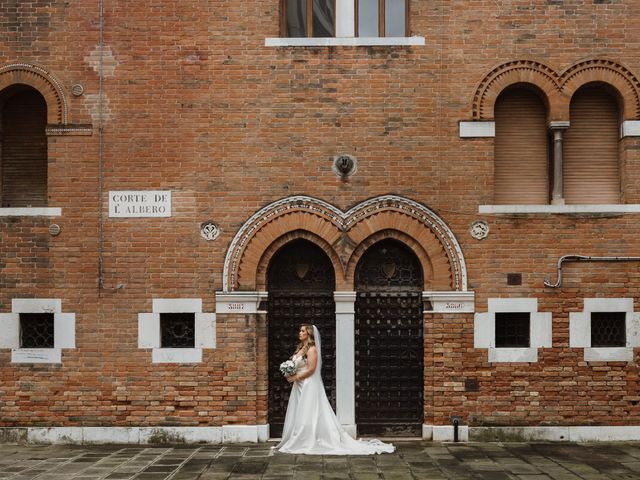 Erick and Grace's Wedding in Venice, Venice 15