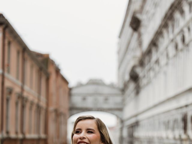 Erick and Grace's Wedding in Venice, Venice 41