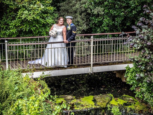 Scott  and Belinda &apos;s Wedding in Yarm, North Yorkshire 16