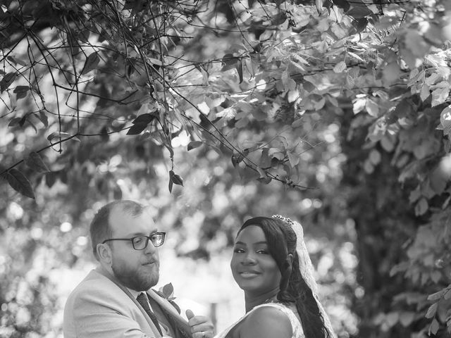 William and Heather's Wedding in Mansfield, Nottinghamshire 17