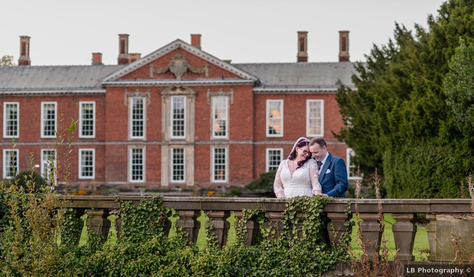 Matt and Stacey's Wedding in Market Bosworth, Warwickshire