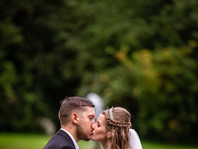 Ben and Paige&apos;s Wedding in Renishaw, Derbyshire 16