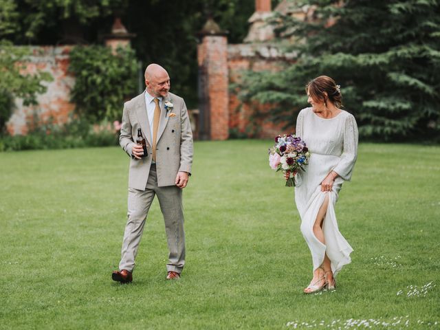 Steve and Gayle&apos;s Wedding in Worcester, Worcestershire 17