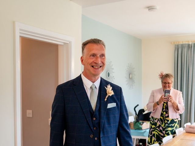 Scott and Beth&apos;s Wedding in Liskeard, Cornwall 40