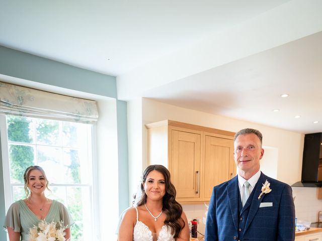 Scott and Beth&apos;s Wedding in Liskeard, Cornwall 41