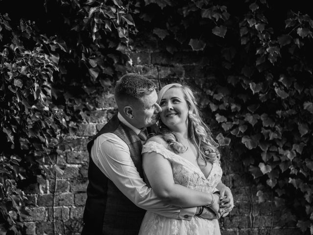 Amber and Aaron's Wedding in Rochford, Essex 27