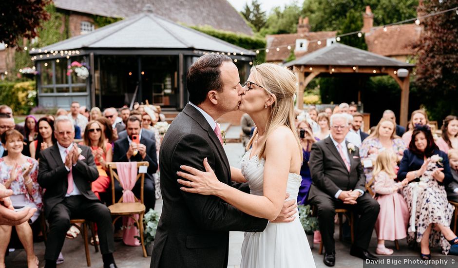 Dan and Hayley's Wedding in Aldermaston, Berkshire