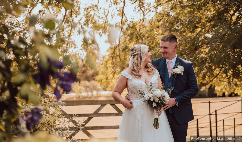 Amber and Aaron's Wedding in Rochford, Essex