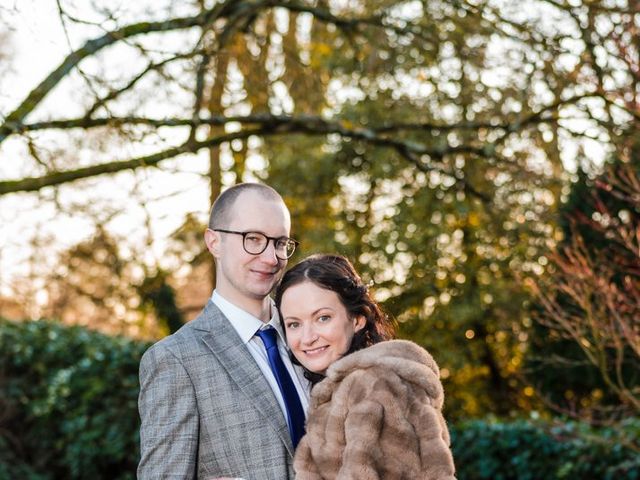 Catriona and Arran&apos;s Wedding in Henley On Thames, Oxfordshire 19