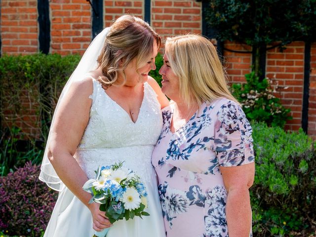 Mark and Michelelle's Wedding in Bedford, Bedfordshire 8