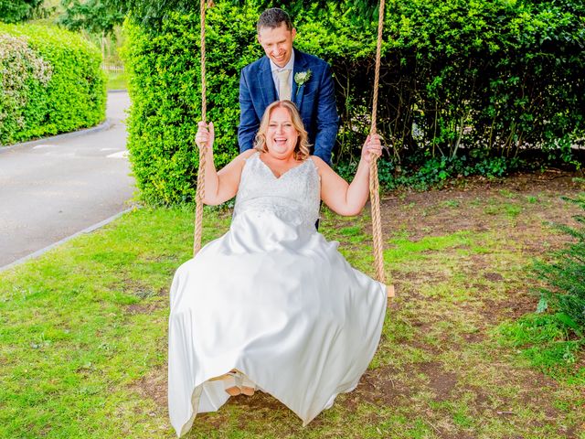 Mark and Michelelle's Wedding in Bedford, Bedfordshire 9