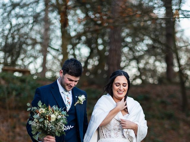 Shaun and Jess&apos;s Wedding in Loughborough, Leicestershire 5