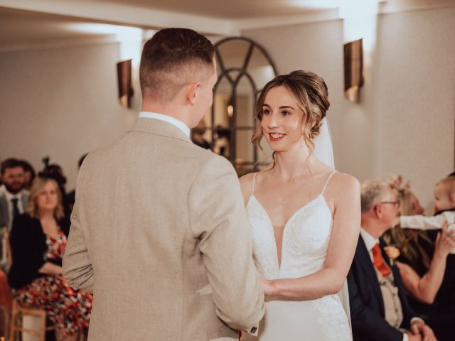 Amber and Nick's Wedding in Woodbridge, Suffolk 15