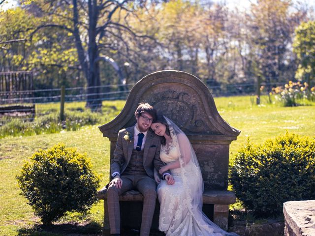 Kieran and Clare&apos;s Wedding in Edinburgh, Lothian &amp; Borders 9