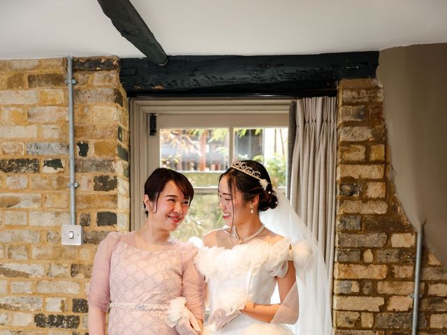 Leo and Yuna's Wedding in Cambridge, Cambridgeshire 9
