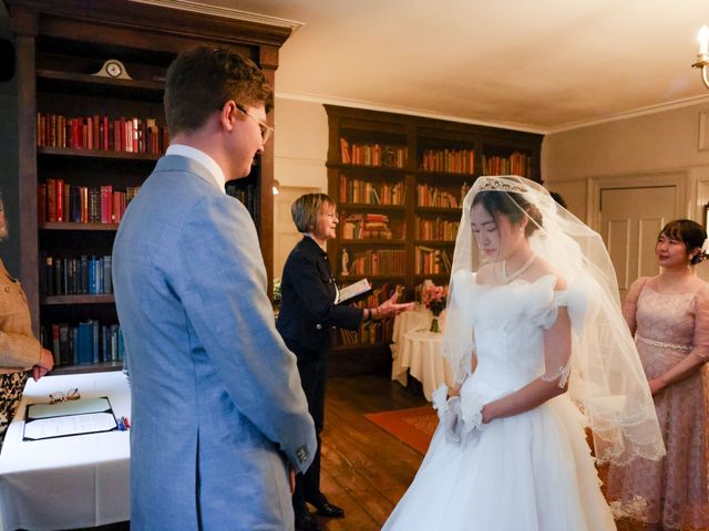 Leo and Yuna's Wedding in Cambridge, Cambridgeshire 13