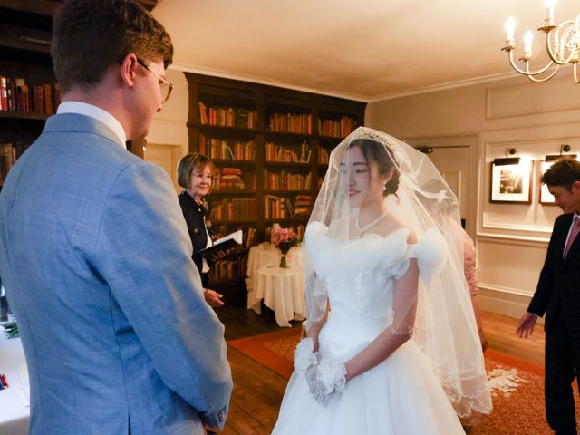 Leo and Yuna's Wedding in Cambridge, Cambridgeshire 27