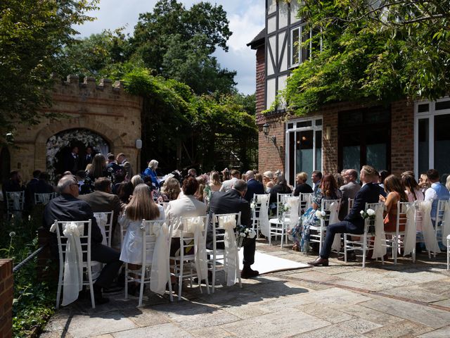 Fern and Jordon&apos;s Wedding in Sharpthorne, West Sussex 2