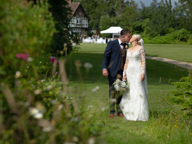 Fern and Jordon&apos;s Wedding in Sharpthorne, West Sussex 8