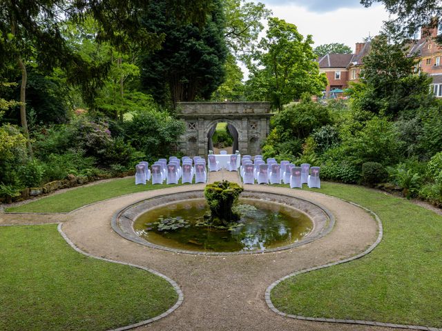 Luke and Liz&apos;s Wedding in Sutton Coldfield, West Midlands 4