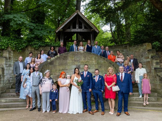 Luke and Liz&apos;s Wedding in Sutton Coldfield, West Midlands 13