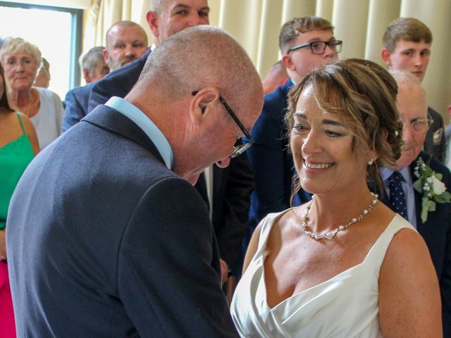 Roger and Helen&apos;s Wedding in Poulton Le Fylde, Lancashire 8