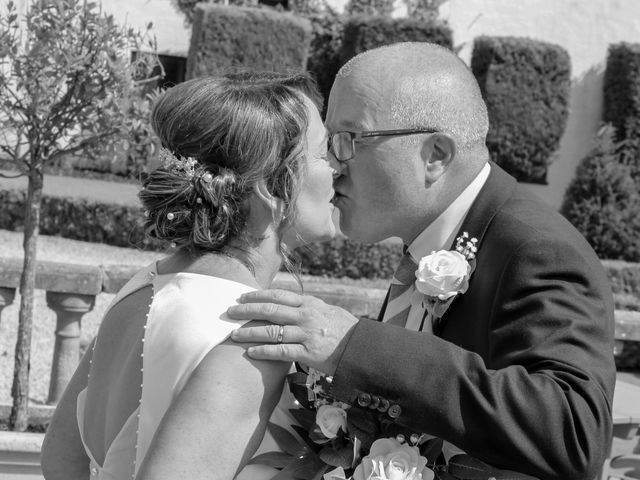 Roger and Helen&apos;s Wedding in Poulton Le Fylde, Lancashire 12