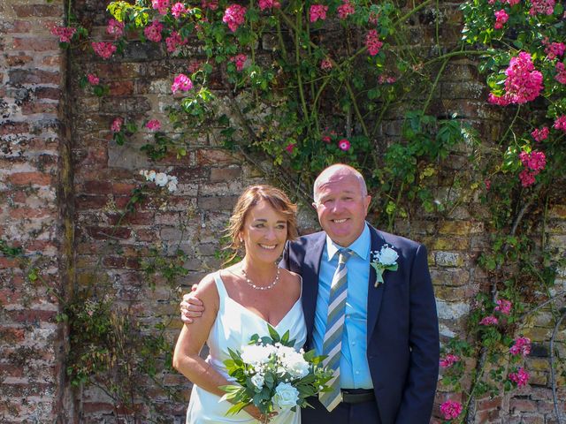 Roger and Helen&apos;s Wedding in Poulton Le Fylde, Lancashire 14
