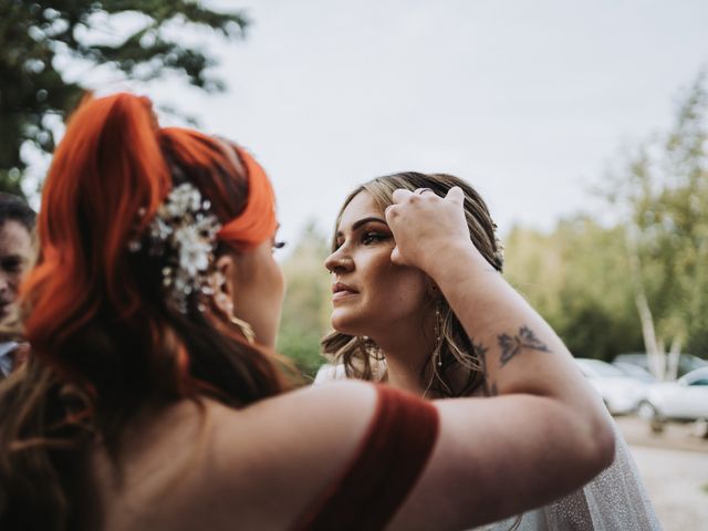 Connor and Libbie&apos;s Wedding in Tonbridge, Kent 12