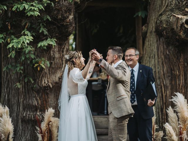 Connor and Libbie&apos;s Wedding in Tonbridge, Kent 33