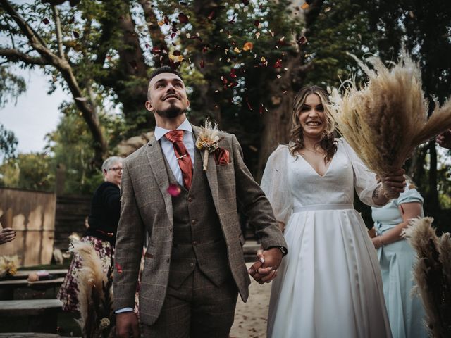 Connor and Libbie&apos;s Wedding in Tonbridge, Kent 43