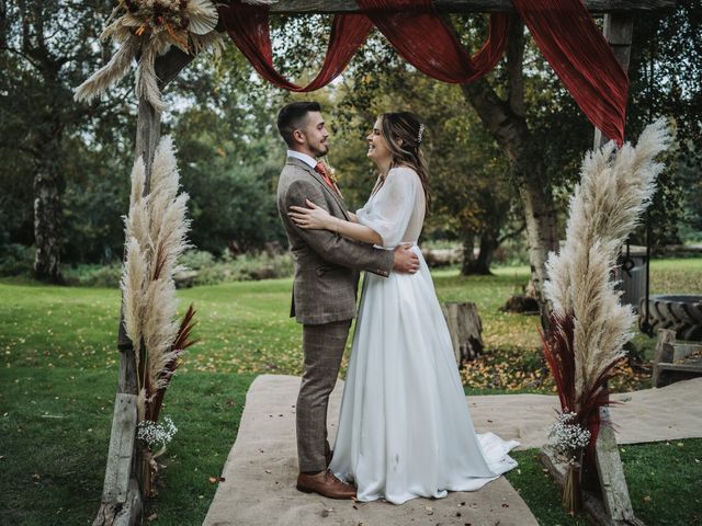 Connor and Libbie&apos;s Wedding in Tonbridge, Kent 58