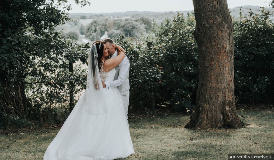 Kalissa and Luke's Wedding in Nottingham, Nottinghamshire