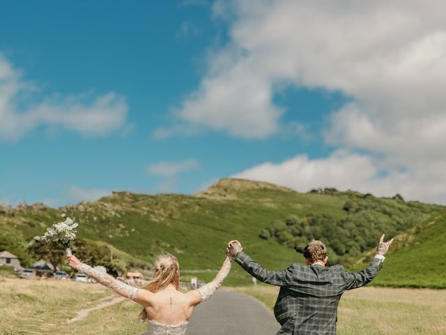 Shane and Sarah&apos;s Wedding in Lynton, Devon 16