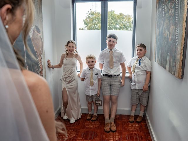 Steven and paige's Wedding in Hull, East Riding of Yorkshire 5