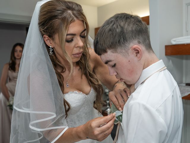 Steven and paige's Wedding in Hull, East Riding of Yorkshire 8
