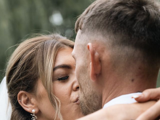 Steven and paige's Wedding in Hull, East Riding of Yorkshire 14
