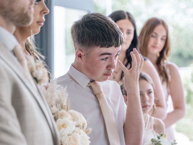 Steven and paige's Wedding in Hull, East Riding of Yorkshire 24